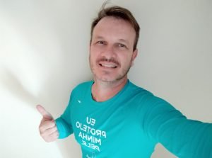 Fabio Mastros, paciente de melanoma e voluntário do Instituto Melanoma Brasil